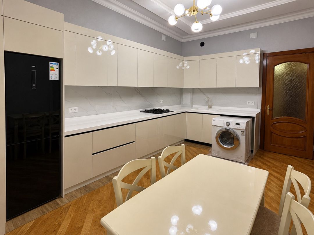 İcarəyə verilir 2 otaqlı yeni tikili 91 m² — Mənzil, Bakı (11)