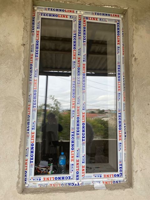 Plastik pencere 196/110sm 120azn Balaxani 8983 leli — Bakı