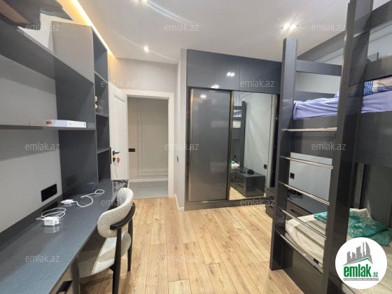 Satılır 5 otaqlı 135 m² köhnə tikili Yasamal r — Mənzil (10)