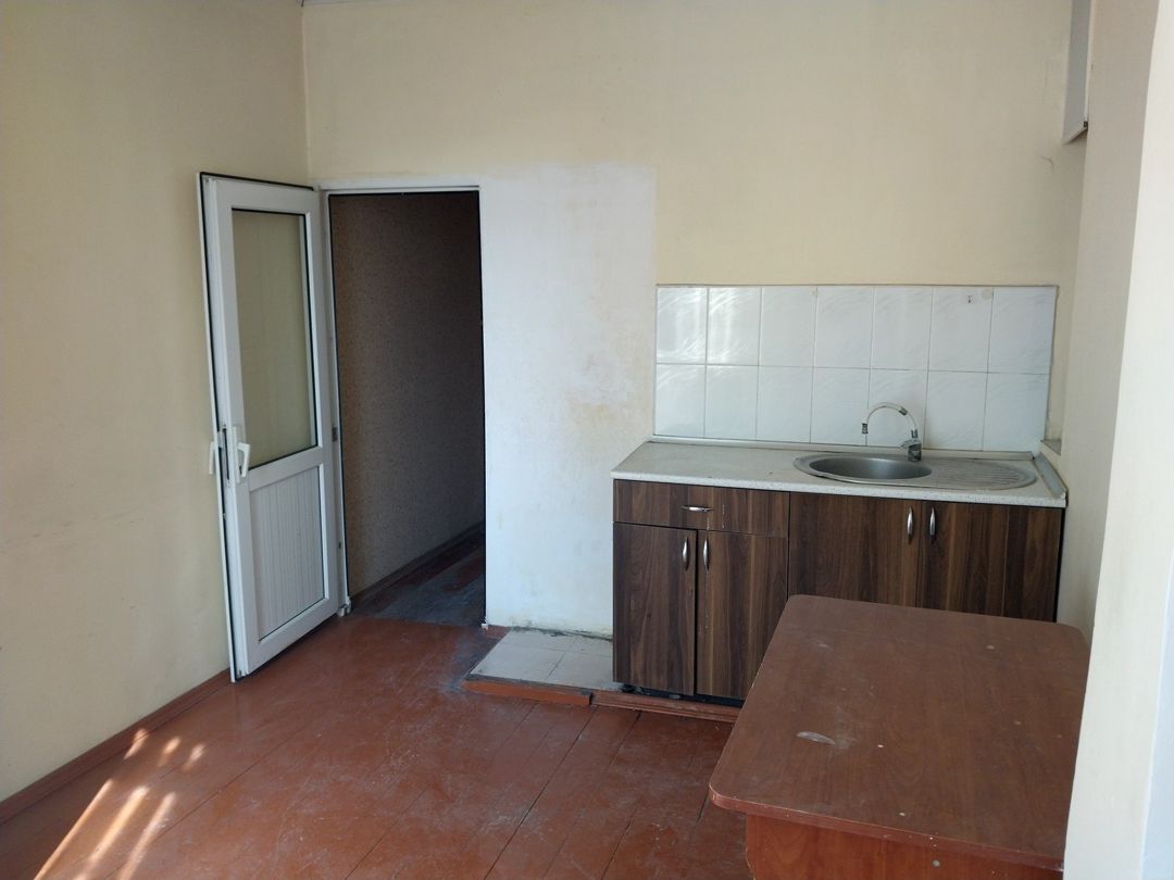 Satılır 1 otaqlı köhnə tikili 40 m² — Mənzil, Bakı (3)