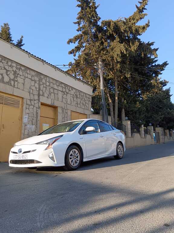 Toyota Prius, 1.8 L, 1.3 kWh, 2017 il, 245 000 km 77-SU-852 — Avtomobillər, Bakı (6)