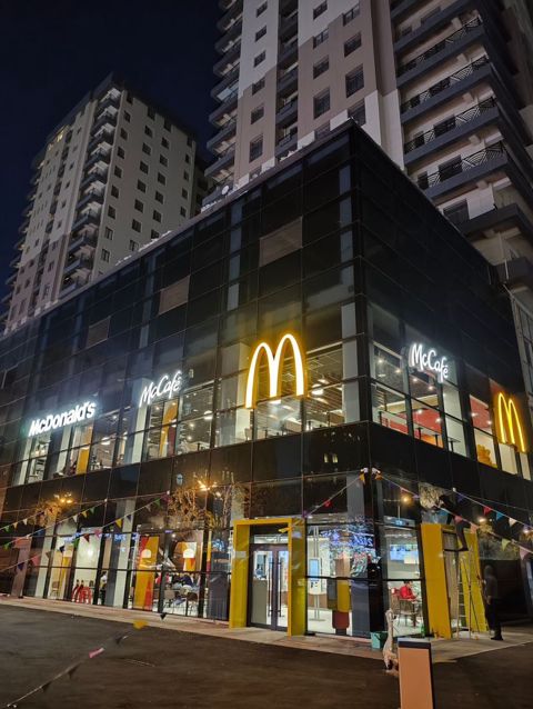 Satılır 3 otaqlı yeni tikili 157 m² — Bakı