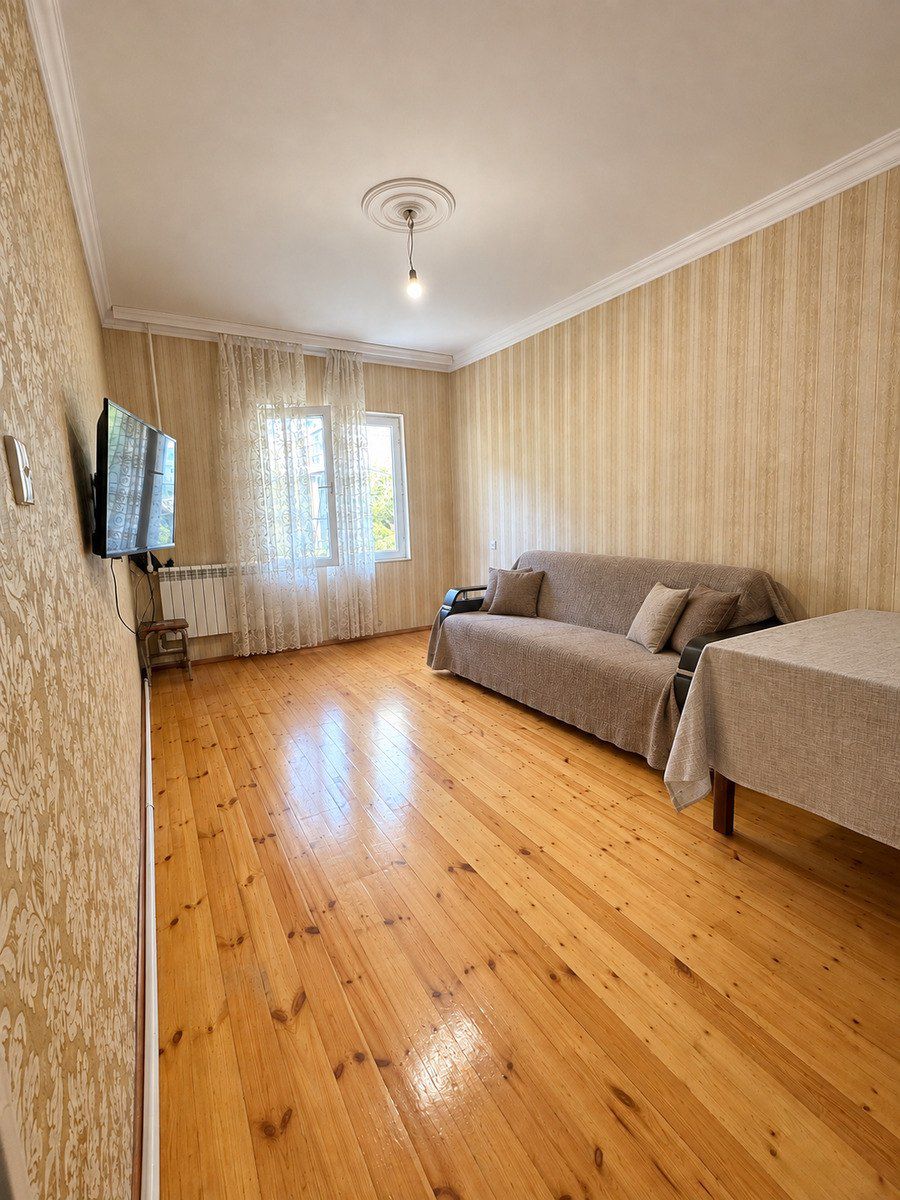Satılır 2 otaqlı köhnə tikili 65 m² — Mənzil, Bakı (2)