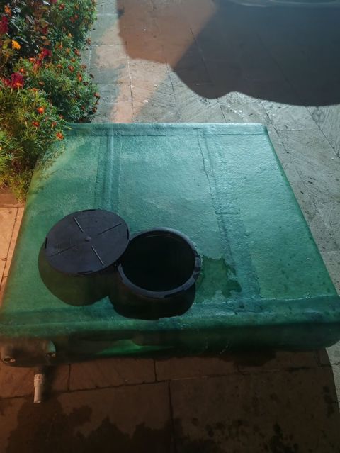 Plastik cen 500lt 70azn Bineqedi 3030 leli — Bakı