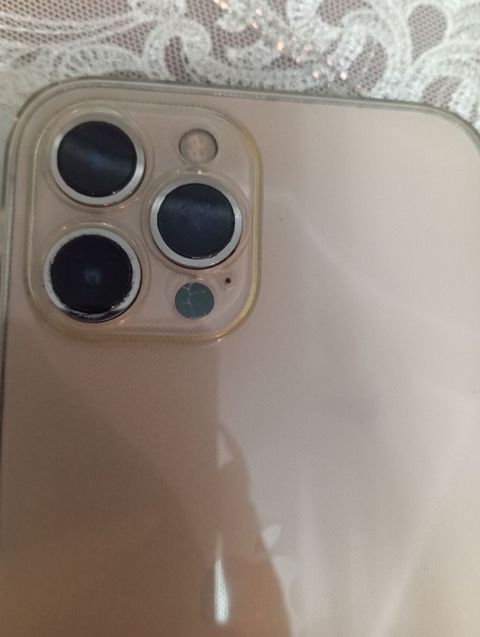 IPhone 12 Pro Max, Qızılı, Qırıq — 600 ₼ · Bakı · Apple iPhone IPhone 12 Pro Max, Qızılı, Qırıq — Bakı