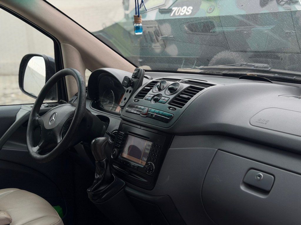 Mercedes Vito 115 CDI, 2.1 L, 2006 il, 380 000 km — Avtomobillər, Bakı (9)