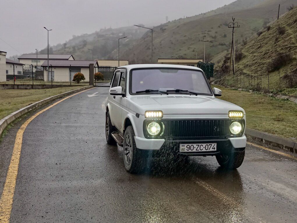 Lada (VAZ) Niva, 1.7 L, 2015 il, 190 000 km 90-ZC-074 — Avtomobillər, Yardımlı (12)