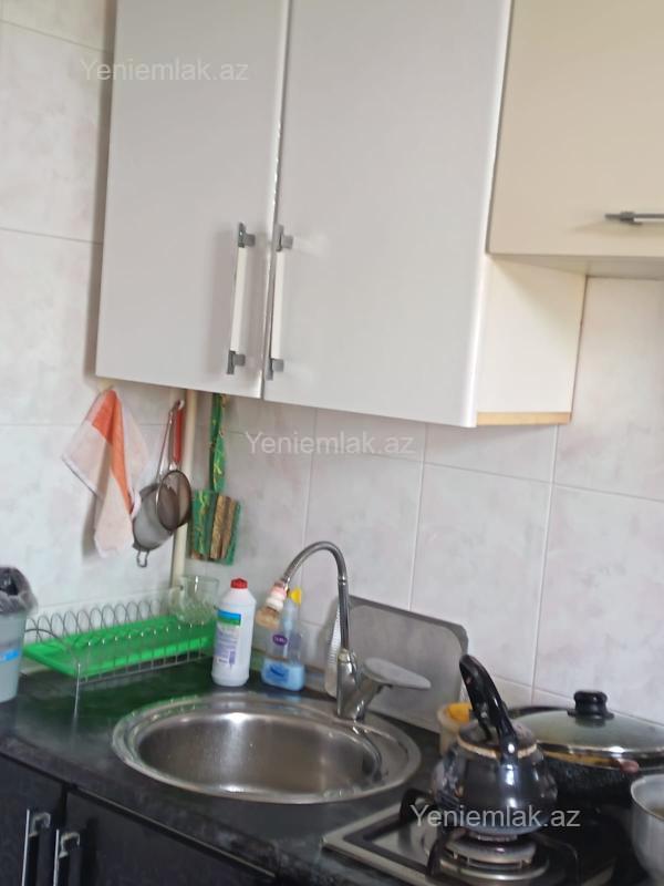 Satılır 3 otaqlı Bina evi menzil (Köhnə tikili), 100 m², Suraxanı rayonu — Mənzil, Bakı (4)