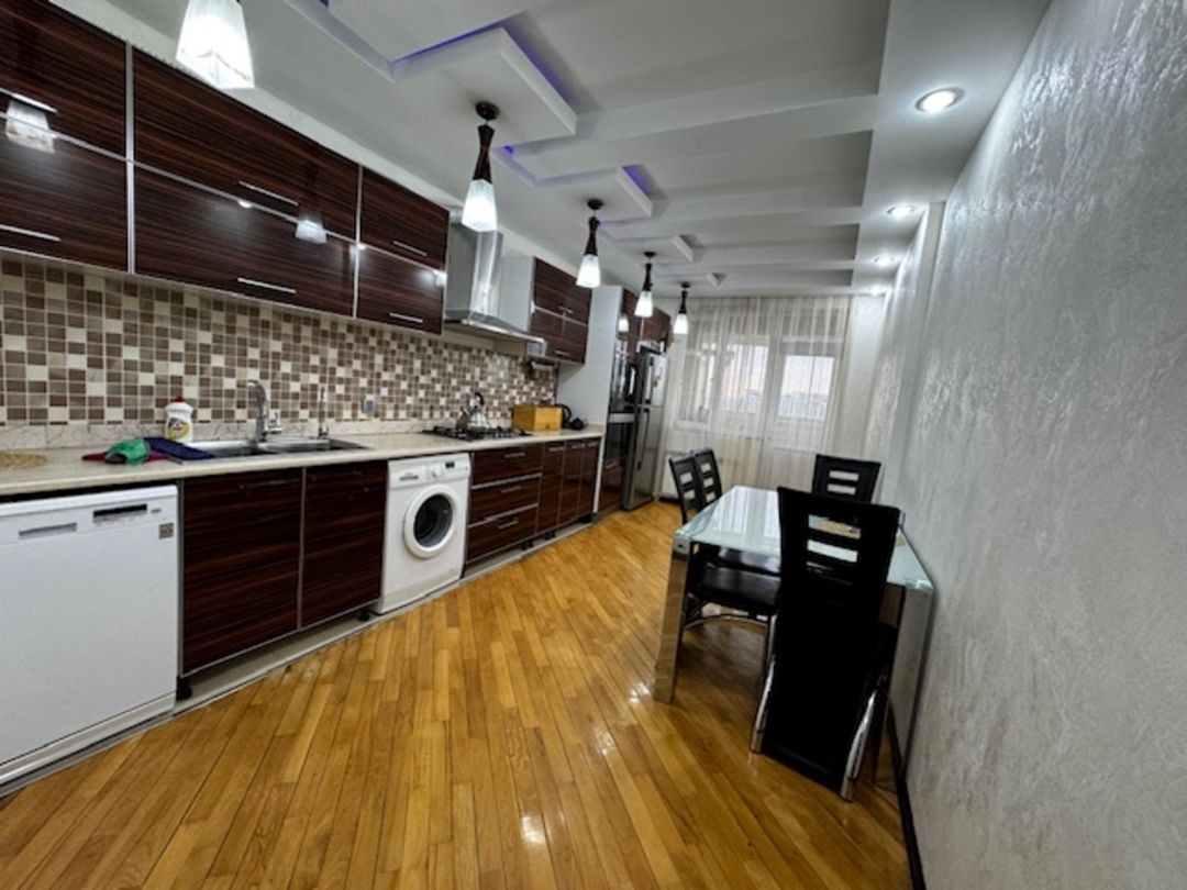 Satılır 3 otaqlı yeni tikili 135 m² — Mənzil, Bakı (3)