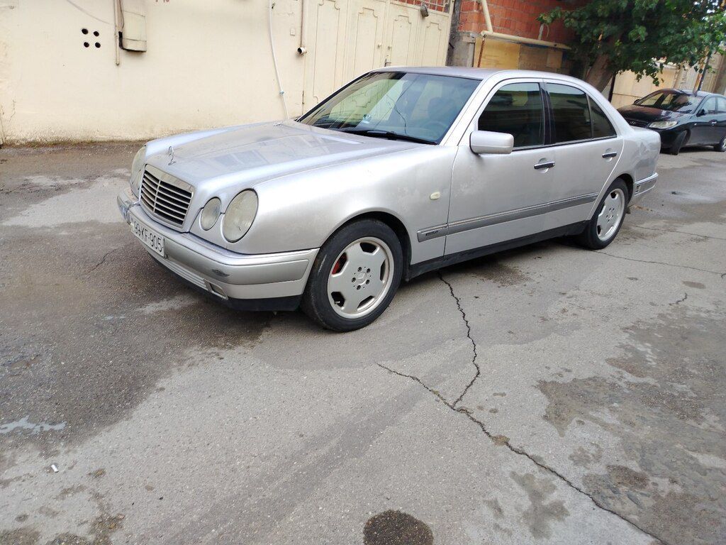 Mercedes E 200, 2.2 L, 1999 il, 500 450 km 99-KF-905 — Avtomobillər, Bakı (3)