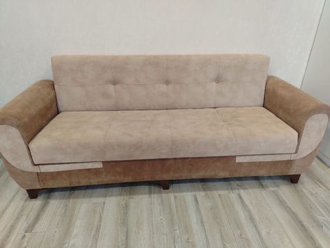 Divan satlir 130 azn Unvan Hövsan Aylin — 130 ₼ · Bakı · Divanlər Divan satlir 130 azn Unvan Hövsan Aylin — Bakı