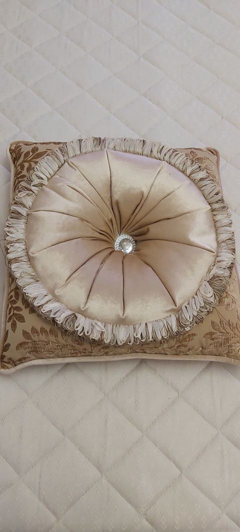 Декоративная подушка — 10 ₼ · Bakı · Tekstil Декоративная подушка — Bakı