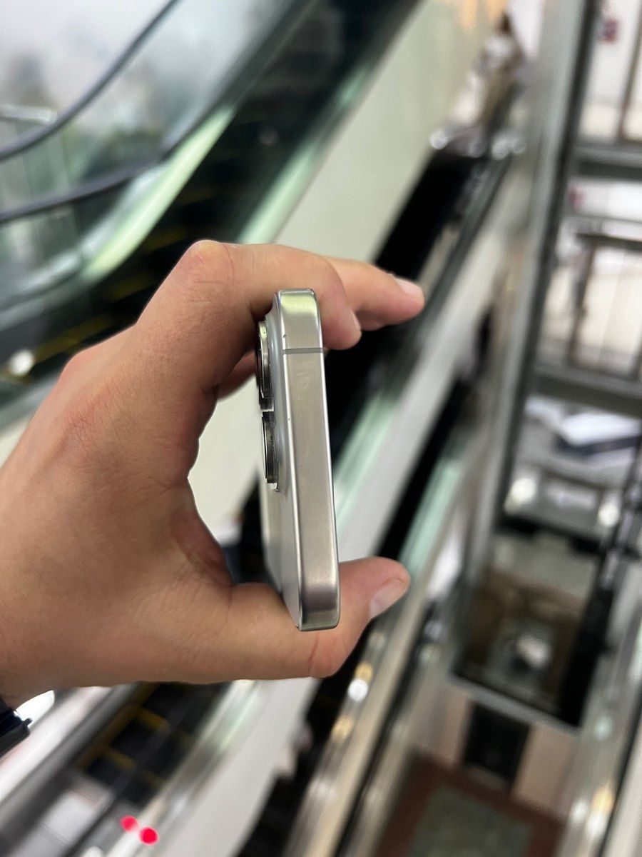 Apple iPhone 15 Pro Natural Titanium 128GB/8GB — Smartfonlar, Bakı (4)