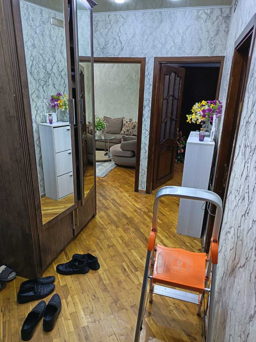 Satılır 4 otaqlı köhnə tikili 110 m² — Mənzil, Bakı (11)