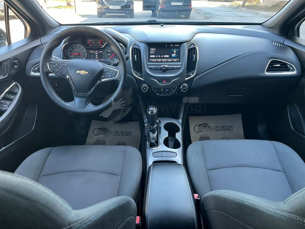 Chevrolet Cruze: 1.4 l 2018 il 143000 km Sedan 77-OU-140 — Avtomobillər, Bakı (4)