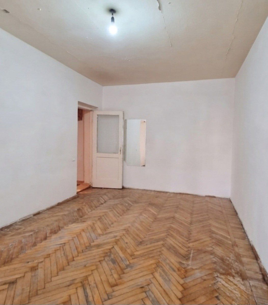 Satılır 1 otaqlı köhnə tikili 33 m² — Mənzil, Bakı (6)