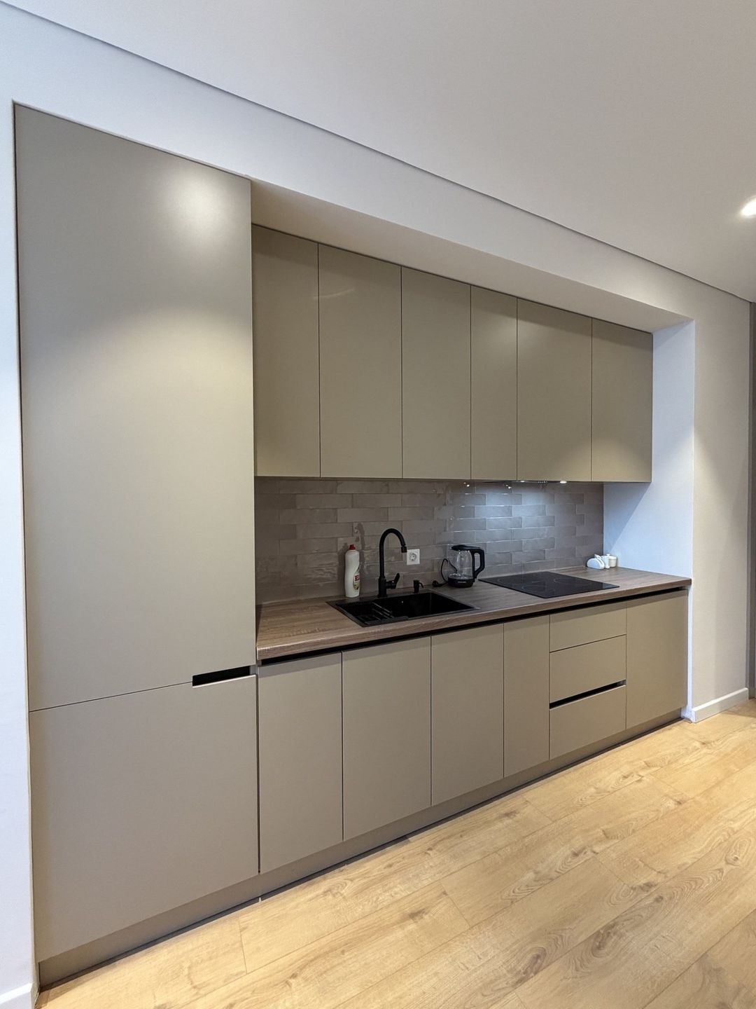 İcarəyə verilir 1 otaqlı yeni tikili 43 m² — Mənzil, Bakı (8)