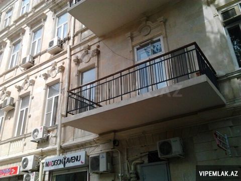 Səbail rayonunda 5 otaqlı Yeni tikili Satılır, 200 m² — Bakı