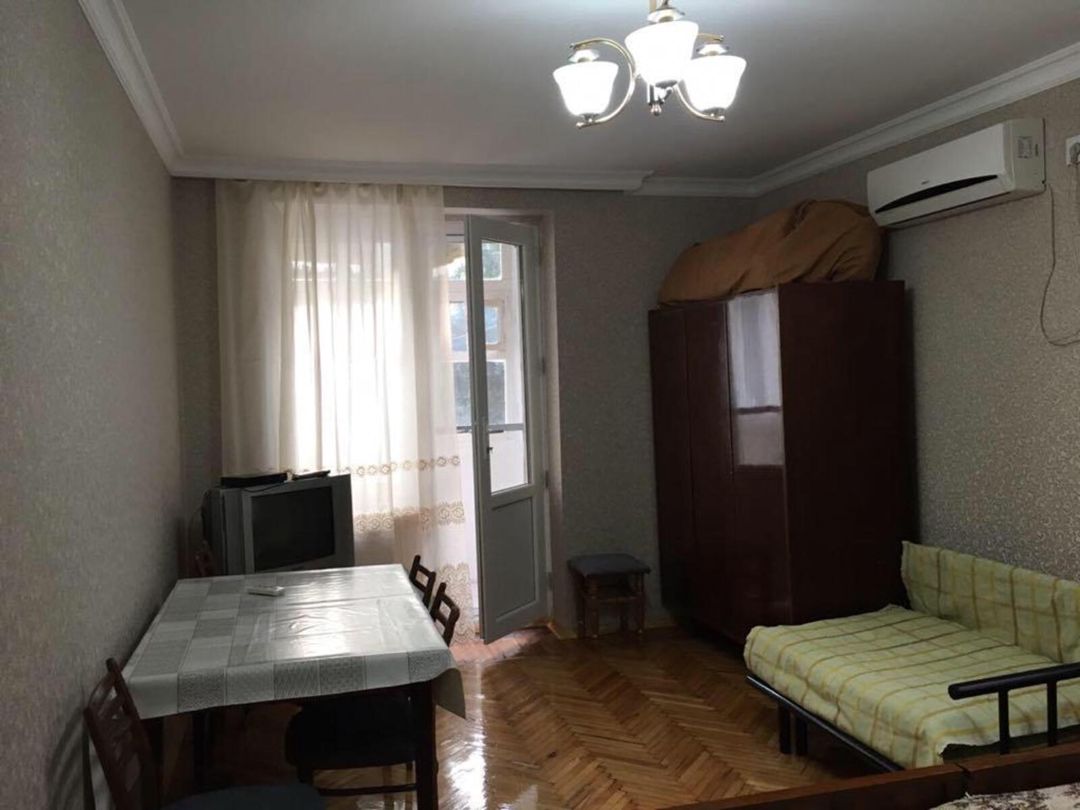 İcarəyə verilir 1 otaqlı köhnə tikili 35 m² — Mənzil, Bakı (2)
