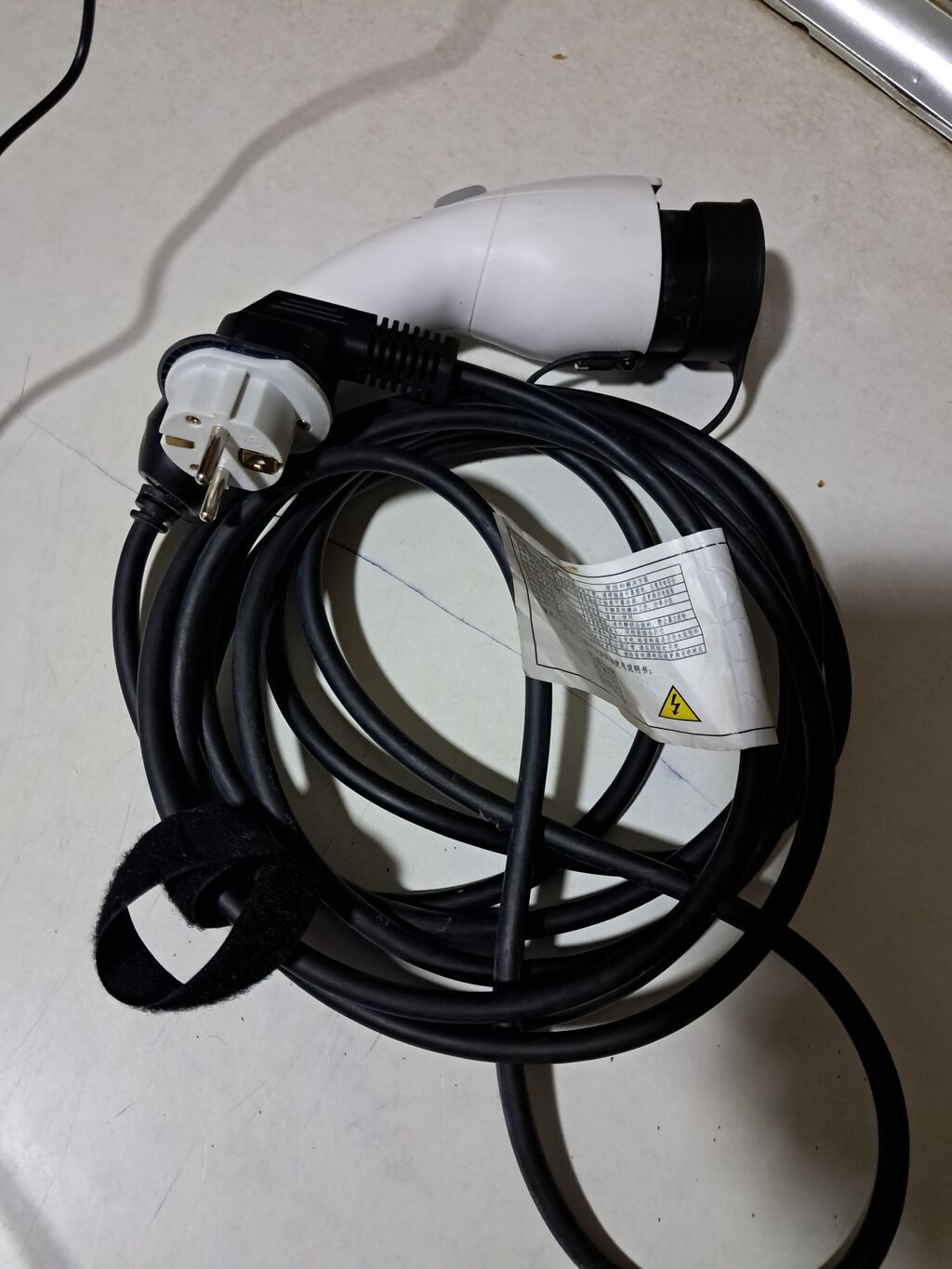Məhsul: Elektrik avtomobili üçün şarj kabeli — Avtomobil aləti, Bakı (2)