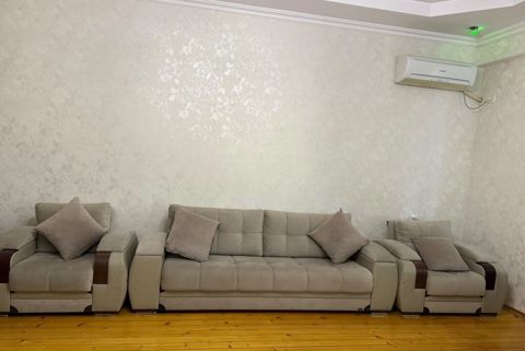 Divan kreslo satılır bazalidi açılır Qiymet 440 azn.Ünvan Hezi — 440 ₼ · Mehdiabad · Yumşaq mobilya dəstləri Divan kreslo satılır bazalidi açılır Qiymet 440 azn.Ünvan Hezi — Mehdiabad