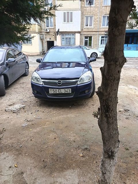 Opel Astra, 1.4 L, 2007 il, 132 000 km — 9 700 ₼ · Sumqayıt · Avtomobillər Opel Astra, 1.4 L, 2007 il, 132 000 km — Sumqayıt