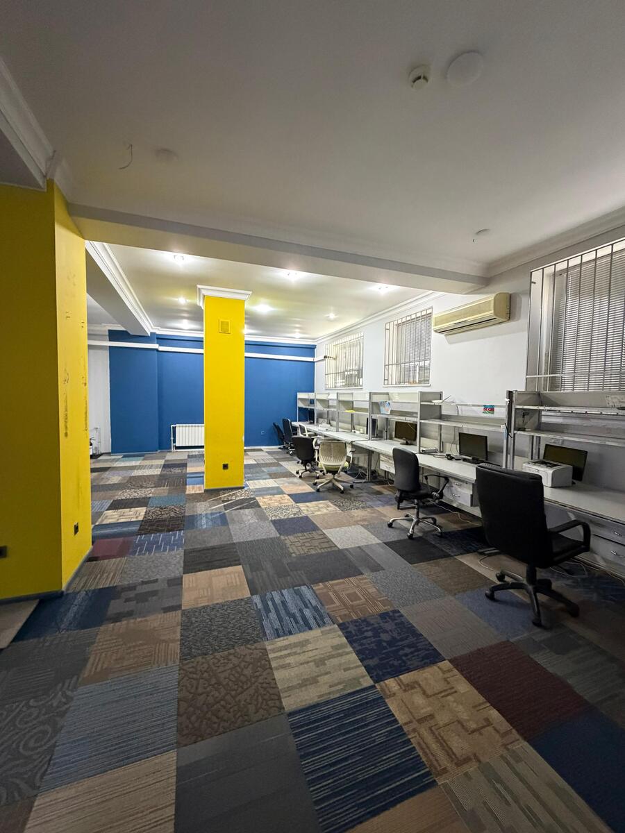 Satılır obyekt 200 m² — Əmlak, Bakı (2)