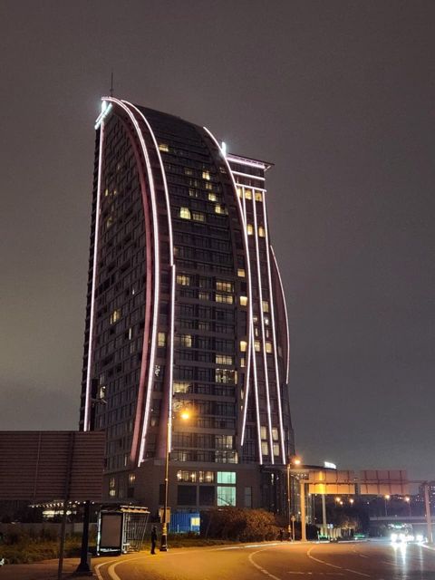 İcarəyə verilir 2 otaqlı yeni tikili 92 m² — 5 000 ₼ · Bakı · Mənzil İcarəyə verilir 2 otaqlı yeni tikili 92 m² — Bakı