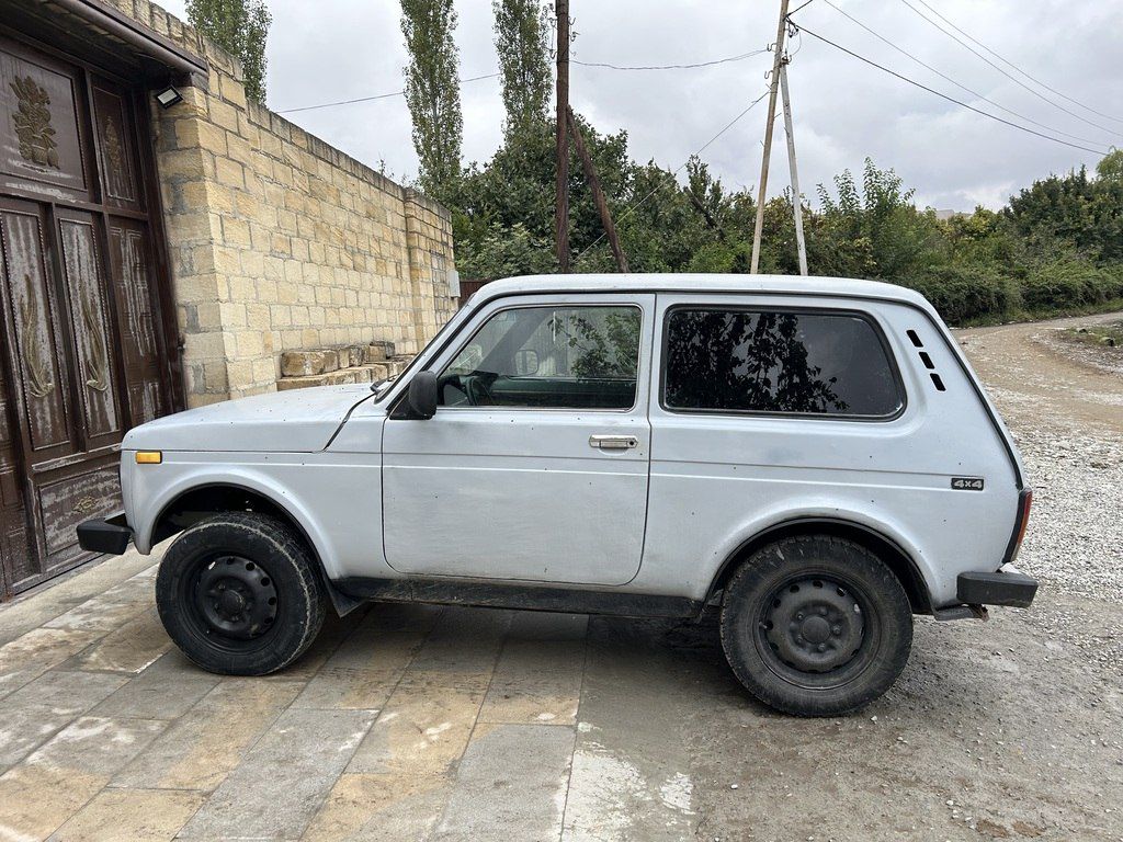 Lada (VAZ) Niva, 1.7 L, 1992 il, 123 552 km 10-GX-271 — Avtomobillər, Göyçay (3)