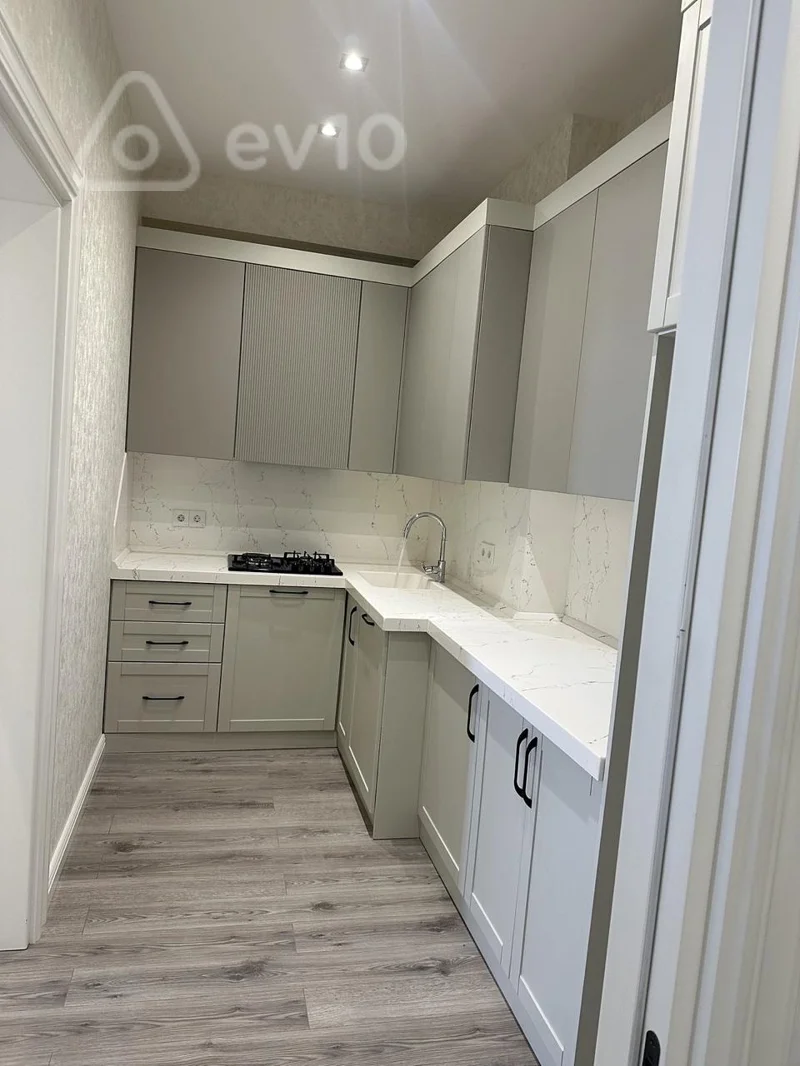 3 otaqlı mənzil, 100 m², Ziya bünyadov — kirayə — Mənzil, Bakı (7)