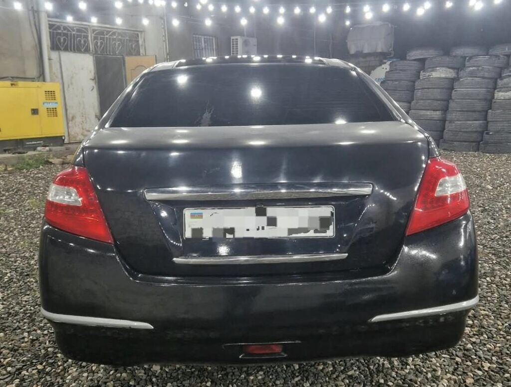 Nissan Teana – biznes sinfi sedan Xüsusiyyətlər: - Korpus: qara rəng — Avtomobillər, Digah (6)