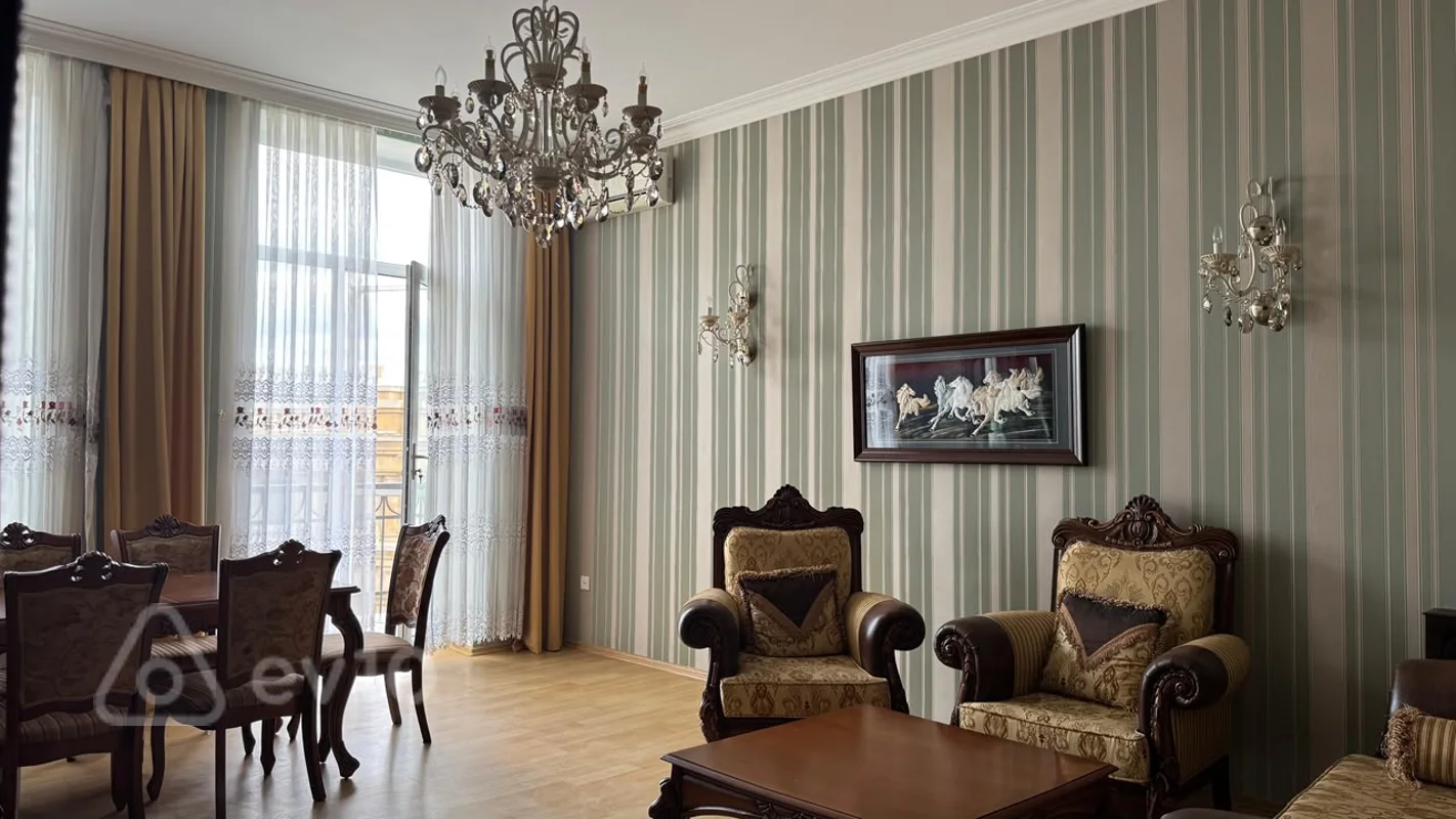 2 otaqlı mənzil, 70 m², Sövkət Ələkbərova kucesi. — kirayə — Mənzil, Bakı (3)