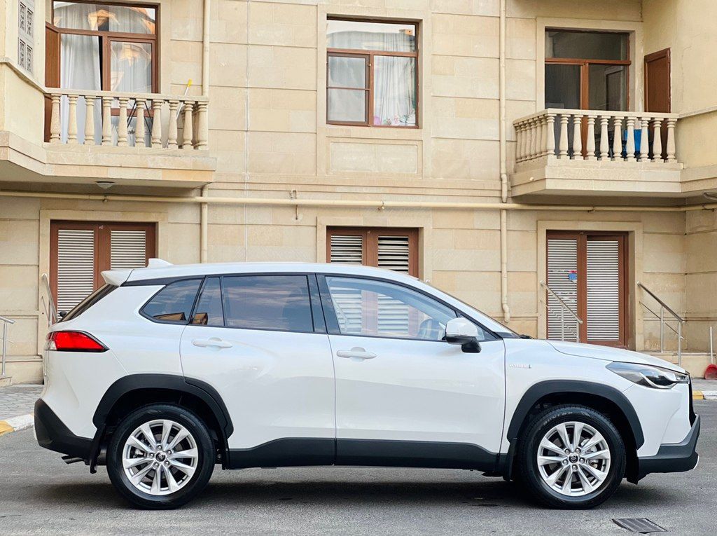 Toyota Corolla Cross, 2.0 L, 1.31 kWh, 2024 il, 16 000 km — Avtomobillər, Bakı (2)