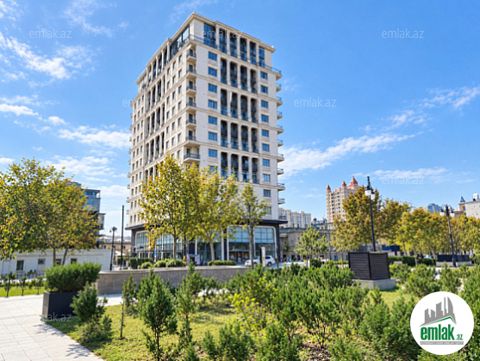 Satılır 4 otaqlı 250 m² yeni tikili Heydər Əliyev sarayı