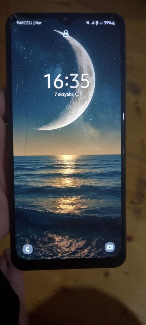Samsung Galaxy A12, rəng - Qara, İki sim kartlı — 95 ₼ · Bakı · Samsung Samsung Galaxy A12, rəng - Qara, İki sim kartlı — Bakı