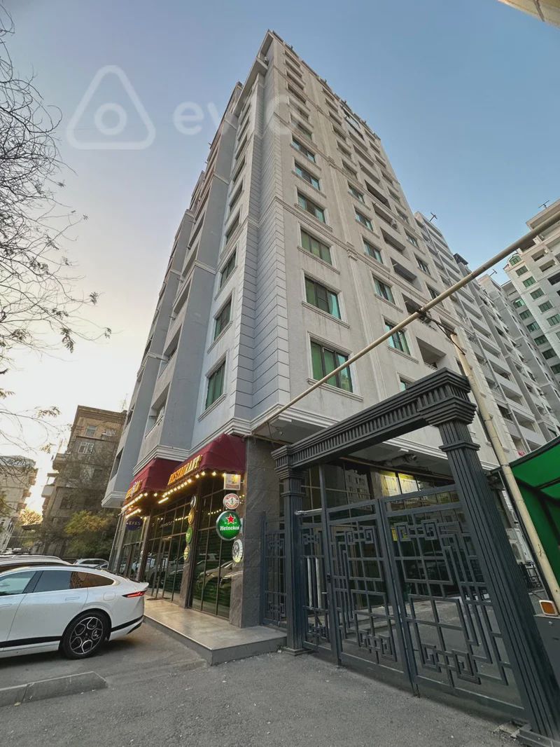 Satılık 3 odalı daire (yeni bina), 137 m² — Mənzil, Bakı (4)