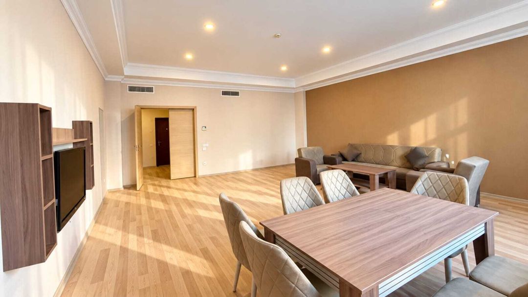 İcarəyə verilir 2 otaqlı yeni tikili 130 m² — Mənzil, Bakı (2)
