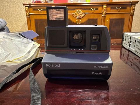 Polaroid Impulse Portrait instant fotoaparatı - Model: Polaroid — Gəncə