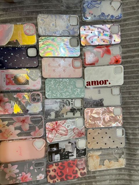 Məhsul: iPhone üçün dekorativ və qoruyucu telefon qabları kolleksiyası — 5 ₼ · Bakı · Digər Məhsul: iPhone üçün dekorativ və qoruyucu telefon qabları kolleksiyası — Bakı
