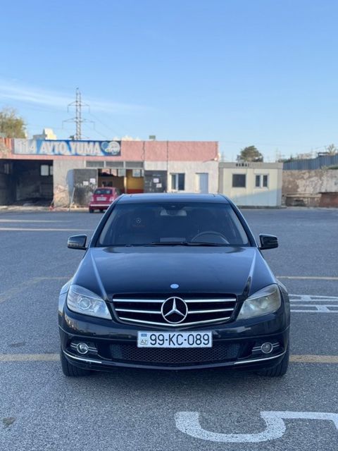 Mercedes C 250, 1.8 L, 2010 il, 240 000 km — 17 500 ₼ · Bakı · Avtomobillər Mercedes C 250, 1.8 L, 2010 il, 240 000 km — Bakı