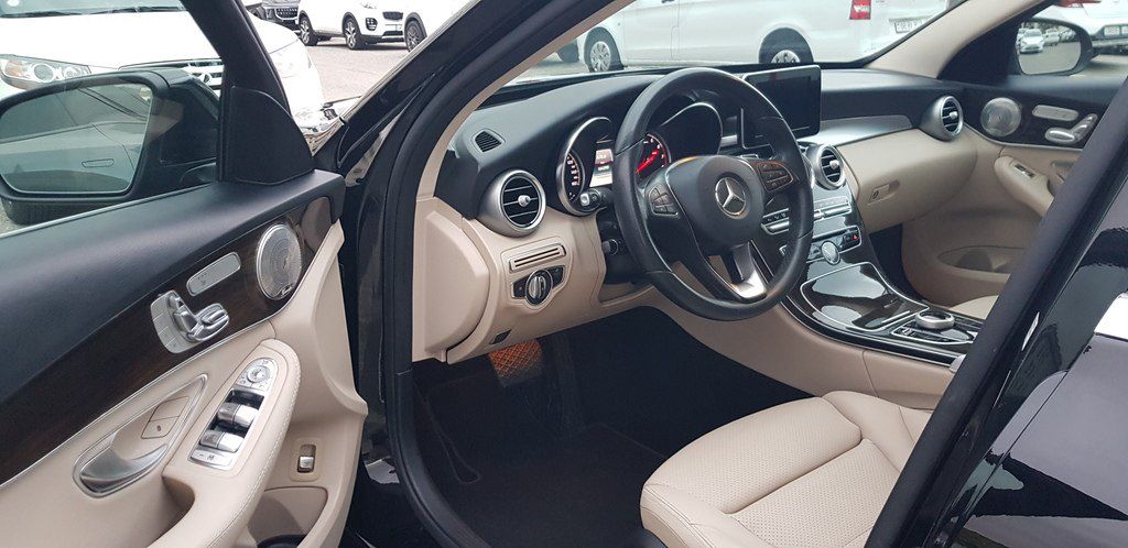Mercedes C 300, 2.0 L, 2017 il, 162 000 km 88-DP-493 — Avtomobillər, Bakı (9)