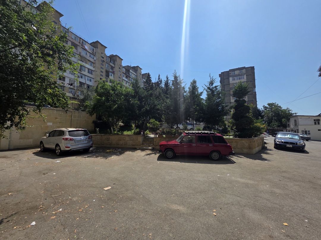 Satılır 2 otaqlı köhnə tikili 60 m² — Mənzil, Bakı (3)