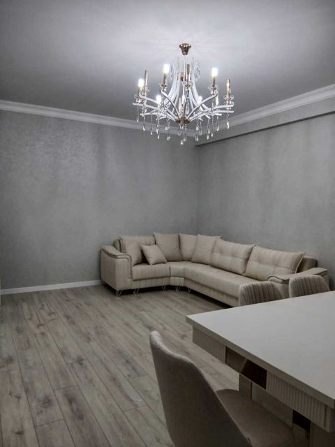 İcarəyə verilir 3 otaqlı yeni tikili 140 m² — Bakı