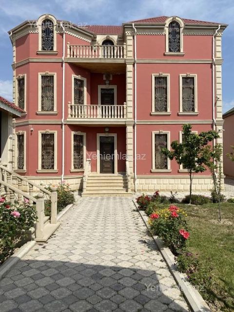 Satılır 7 otaqlı Həyət evi / Villa, 450 m², Saray — 320 000 ₼ · Abşeron · Ev, villa Satılır 7 otaqlı Həyət evi / Villa, 450 m², Saray — Abşeron