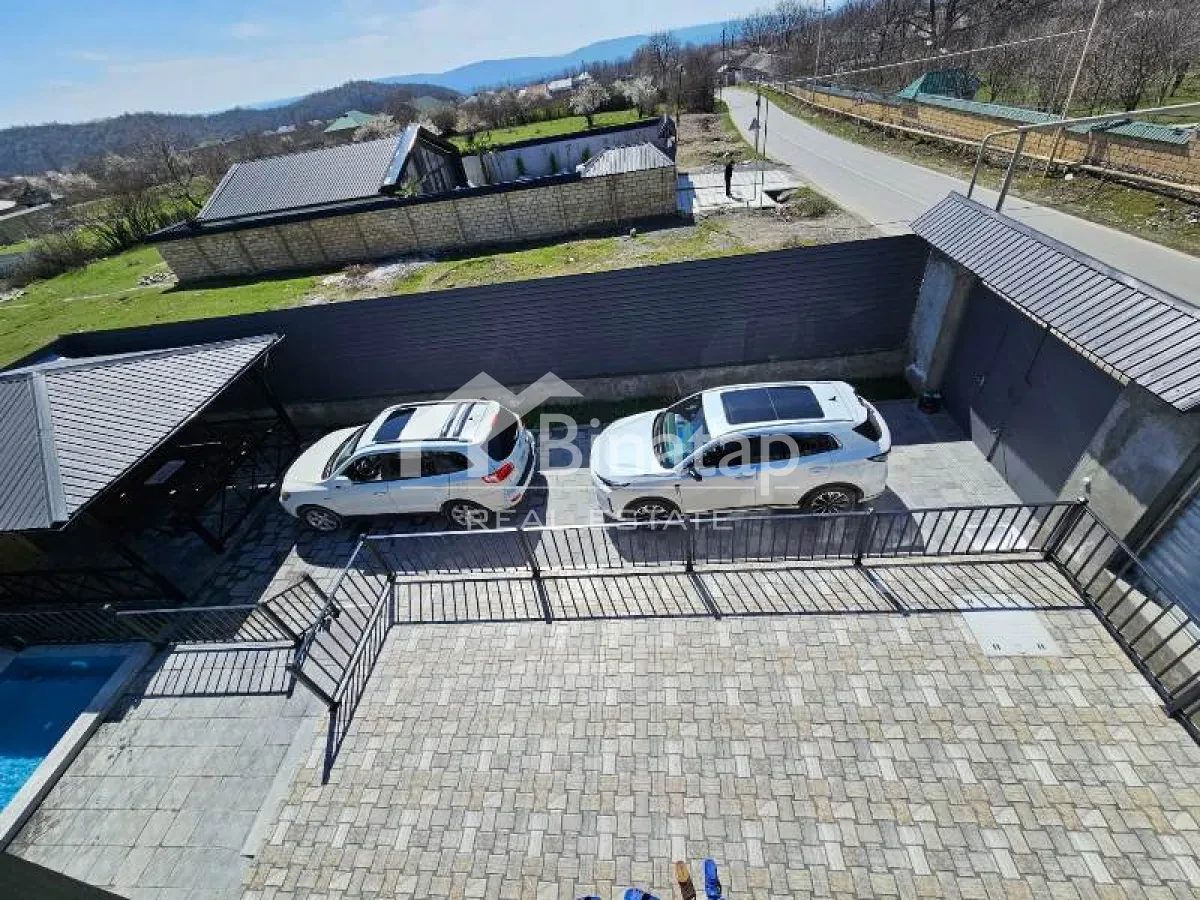 İcarəyə verilir 5 otaqlı həyət evi / bağ evi 200 m², Qəbələ rayonu — Ev, villa, Bakı (4)