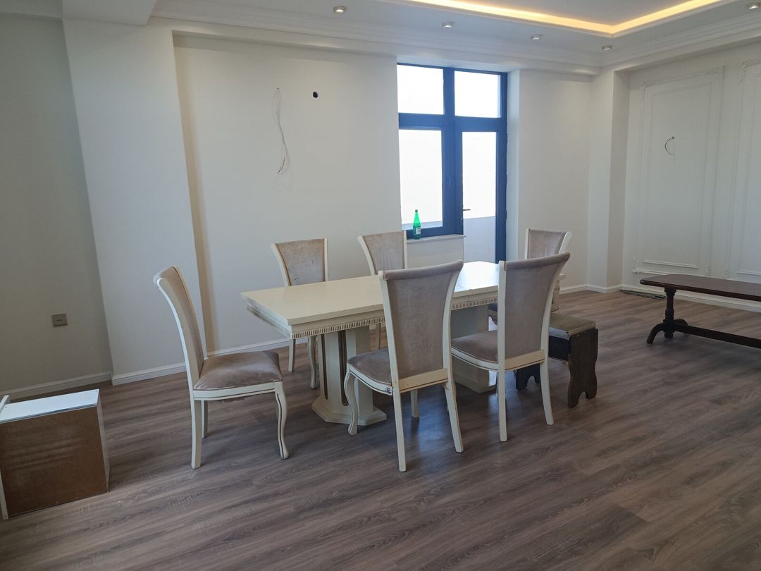 İcarəyə verilir 4 otaqlı yeni tikili 180 m² — Mənzil, Bakı (6)