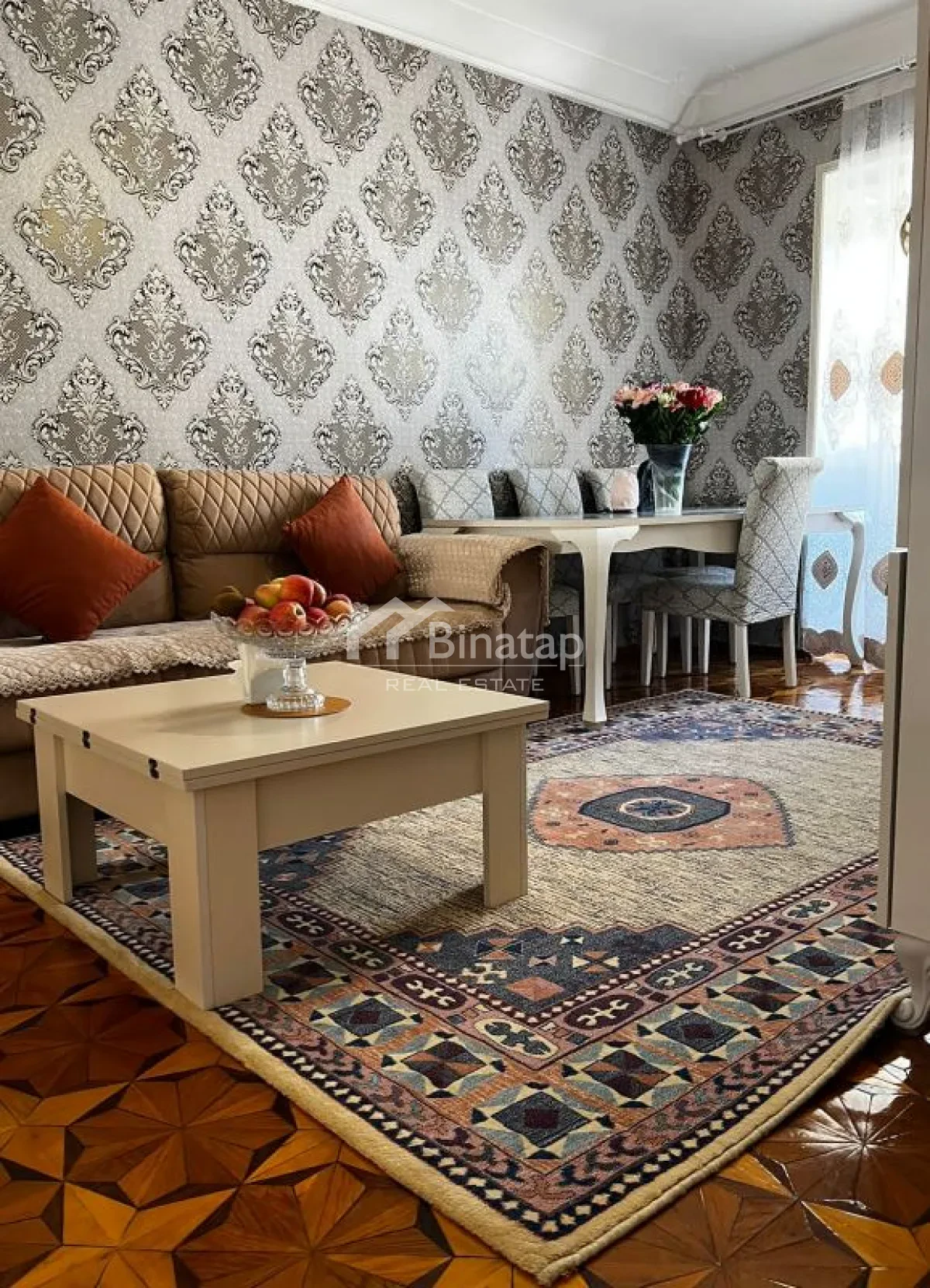 Satılır 3 otaqlı köhnə tikili 70 m², Nizami metrosu, Yasamal rayonu — Bakı