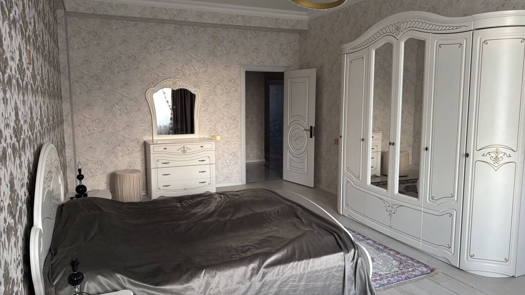 İcarəyə verilir 4 otaqlı yeni tikili 180 m² — Mənzil, Bakı (4)