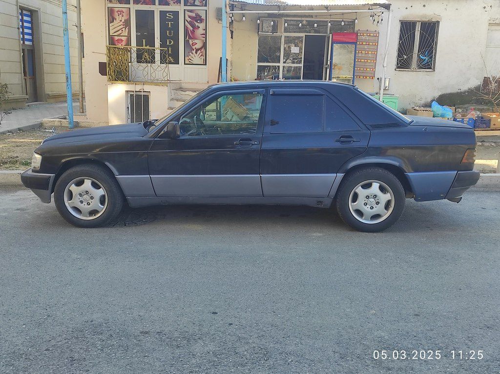 Mercedes 190, 1.8 L, 1992 il, 650 000 km — Avtomobillər, Naftalan (2)