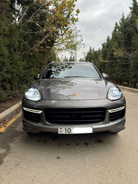 Porsche Cayenne Turbo S, 4.8 L, 2016 il, 114 000 km — Bakı